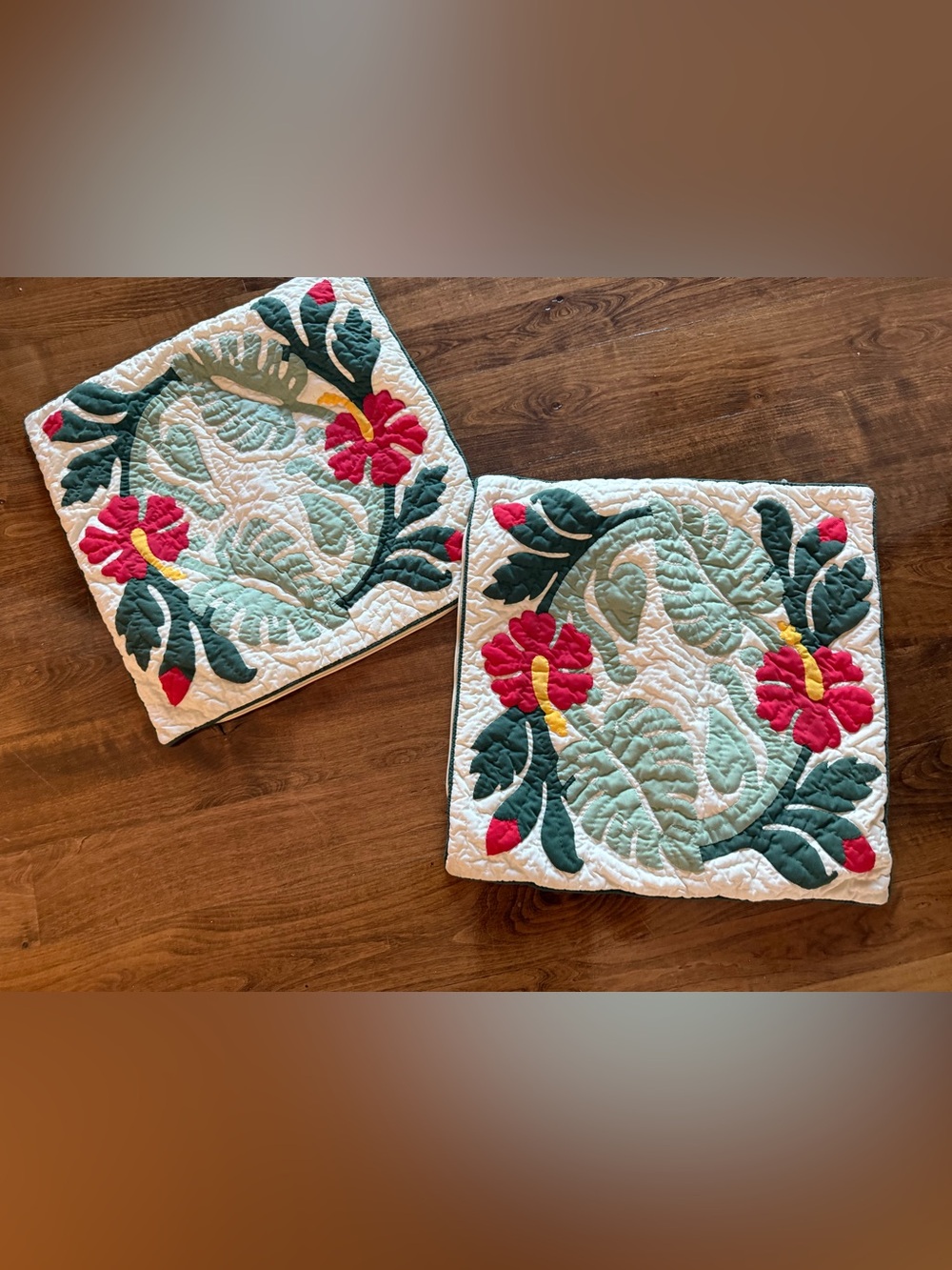 2 Hawaiian Handmade Quilts Pillow Cover Red Hibiscus 18/18